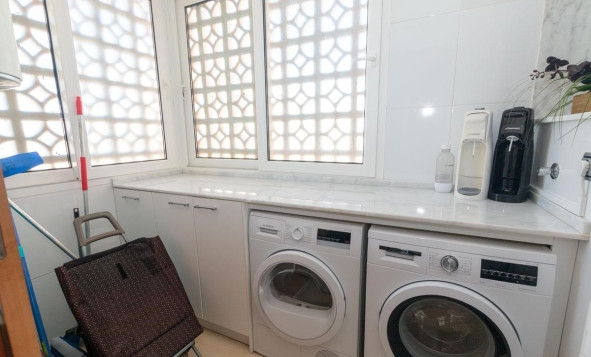 Herverkoop - 1. Appartement / flat - Torrevieja - Costa Blanca Zuid