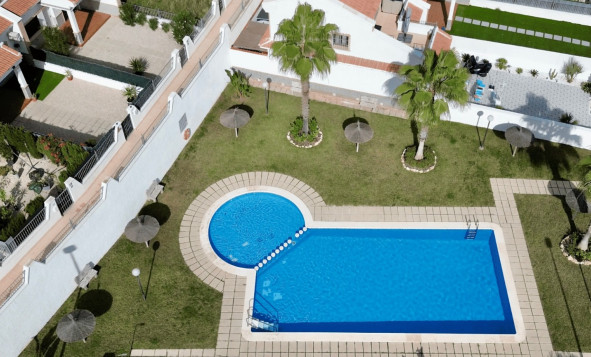 Herverkoop - 2. Town house / tussenwoning - San Miguel de Salinas - Costa Blanca Zuid