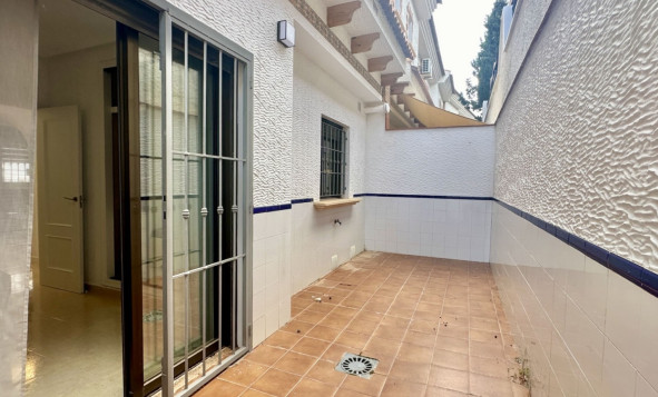Herverkoop - 2. Town house / tussenwoning - San Miguel de Salinas - Costa Blanca Zuid