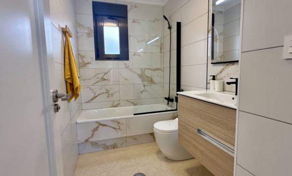 Herverkoop - 2. Town house / tussenwoning - San Miguel de Salinas - Costa Blanca Zuid