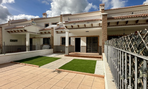 Herverkoop - 2. Town house / tussenwoning - San Miguel de Salinas - Costa Blanca Zuid