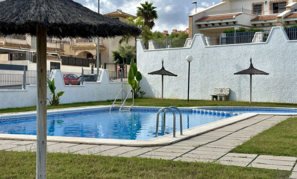 Herverkoop - 2. Town house / tussenwoning - San Miguel de Salinas - Costa Blanca Zuid