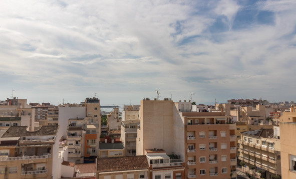 Herverkoop - 1. Appartement / flat - Torrevieja - Costa Blanca Zuid