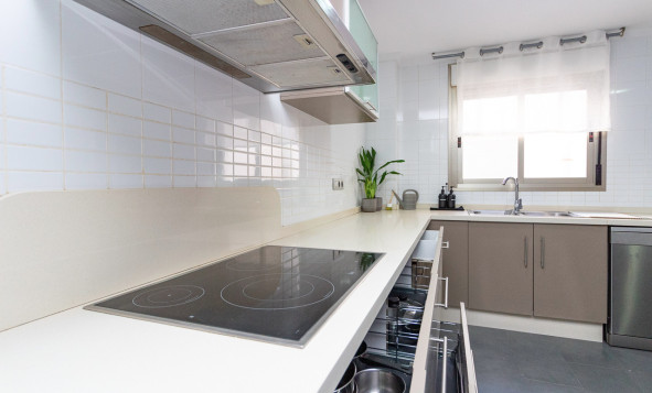 Herverkoop - 1. Appartement / flat - Torrevieja - Costa Blanca Zuid