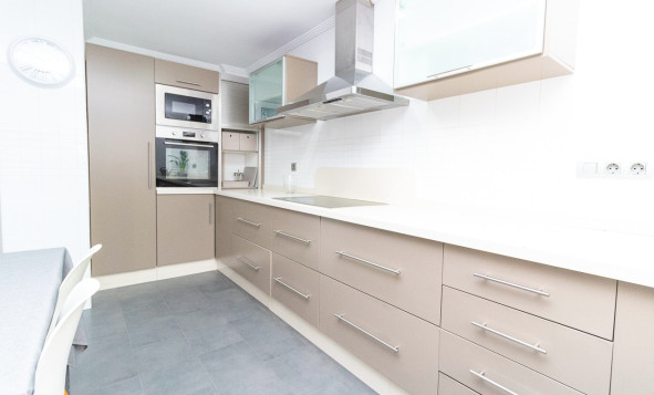 Herverkoop - 1. Appartement / flat - Torrevieja - Costa Blanca Zuid