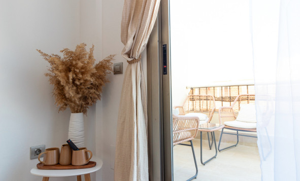 Herverkoop - 1. Appartement / flat - Torrevieja - Costa Blanca Zuid