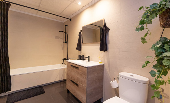 Herverkoop - 1. Appartement / flat - Torrevieja - Costa Blanca Zuid