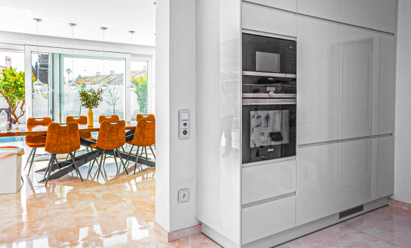 Herverkoop - 3. Halfvrijstaand huis - La Zenia - Costa Blanca Zuid