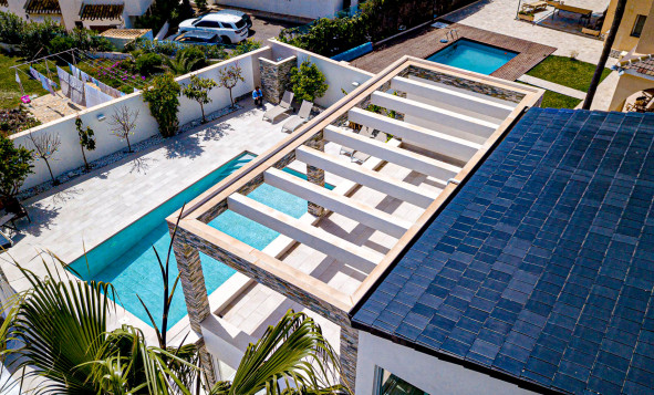 Herverkoop - 3. Halfvrijstaand huis - La Zenia - Costa Blanca Zuid