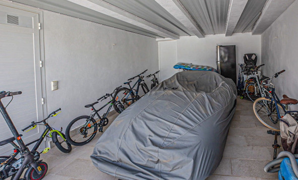 Herverkoop - 3. Halfvrijstaand huis - La Zenia - Costa Blanca Zuid