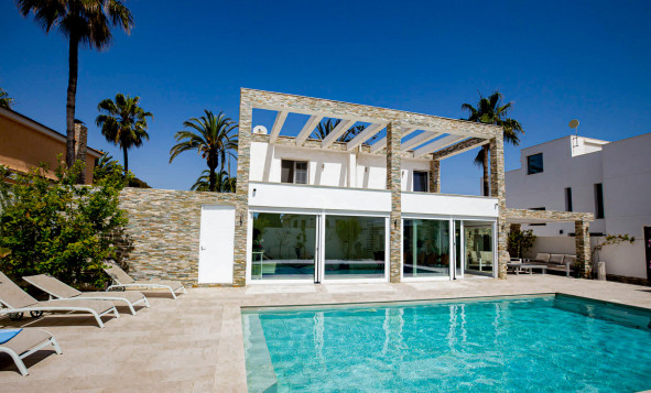 Herverkoop - 3. Halfvrijstaand huis - La Zenia - Costa Blanca Zuid