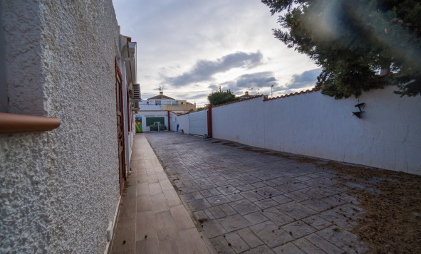 Herverkoop - 3. Halfvrijstaand huis - Lomas de Cabo Roig - Costa Blanca Zuid
