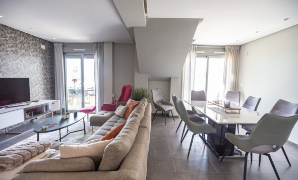 Herverkoop - 1. Appartement / flat - Villamartin - Costa Blanca Zuid