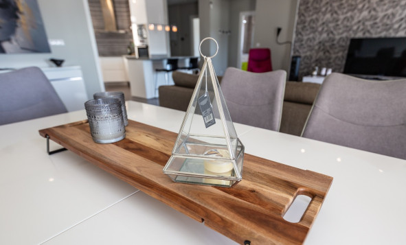 Herverkoop - 1. Appartement / flat - Villamartin - Costa Blanca Zuid