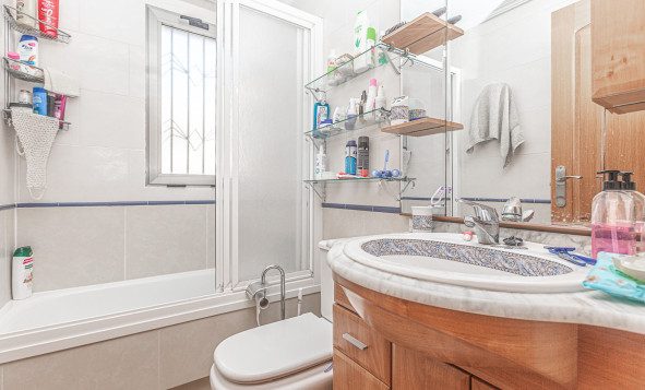 Herverkoop - 1. Appartement / flat - Torrevieja - Costa Blanca Zuid