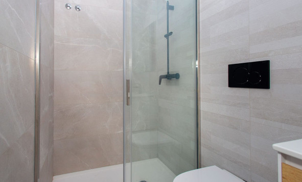 Herverkoop - 1. Appartement / flat - Torrevieja - Costa Blanca Zuid