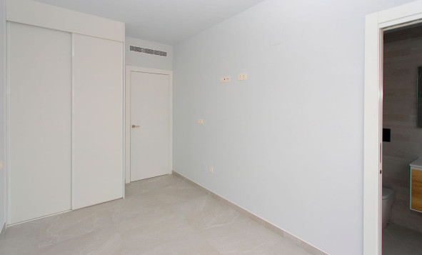Herverkoop - 1. Appartement / flat - Torrevieja - Costa Blanca Zuid