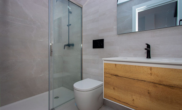 Herverkoop - 1. Appartement / flat - Torrevieja - Costa Blanca Zuid