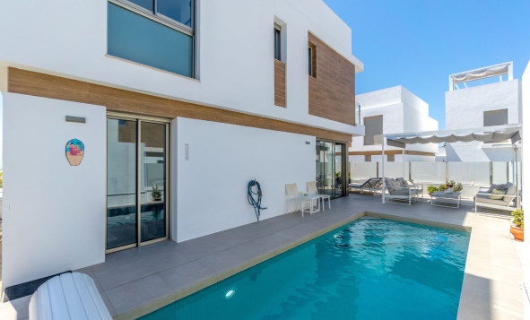 Herverkoop - 3. Halfvrijstaand huis - Orihuela Costa - Costa Blanca Zuid