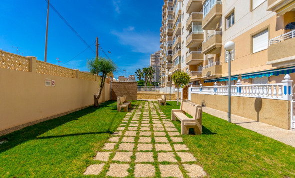 Herverkoop - 1. Appartement / flat - Torrevieja - Costa Blanca Zuid