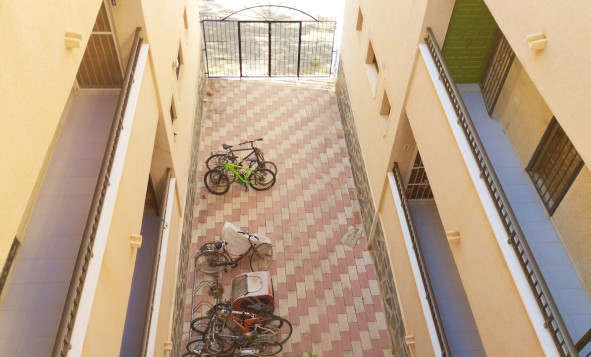 Herverkoop - 1. Appartement / flat - Torrevieja - Costa Blanca Zuid