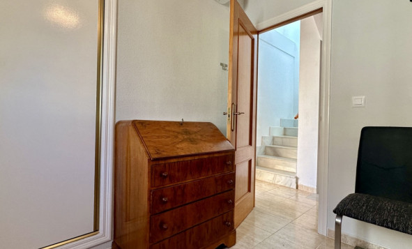 Reventa - 1. Apartamento / piso - Orihuela Costa - Costa Blanca Sur