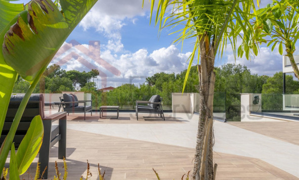 Herverkoop - 3. Halfvrijstaand huis - Pinar de Campoverde - Costa Blanca Zuid