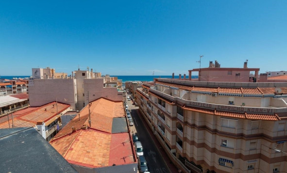 Resale - 1. Apartment / flat - La Mata - Costa Blanca South
