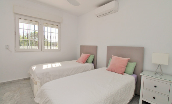 Herverkoop - 3. Halfvrijstaand huis - Las Ramblas - Costa Blanca Zuid