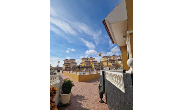 Herverkoop - 1. Appartement / flat - Playa Flamenca - Costa Blanca Zuid
