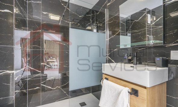 Herverkoop - 1. Appartement / flat - Torrevieja - Costa Blanca Zuid