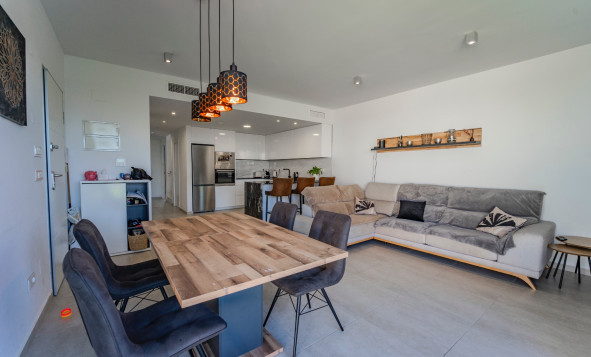 Herverkoop - 4. Halfvrijstaande villa - Benijofar - Costa Blanca Zuid