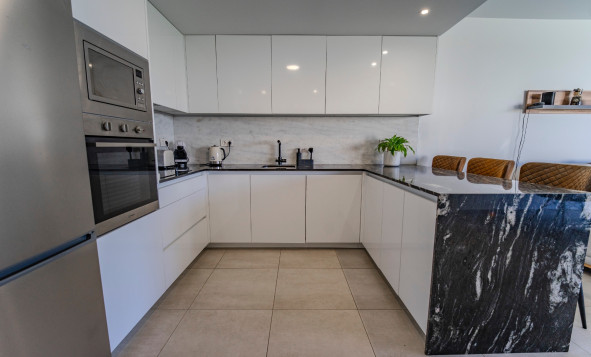 Herverkoop - 4. Halfvrijstaande villa - Benijofar - Costa Blanca Zuid