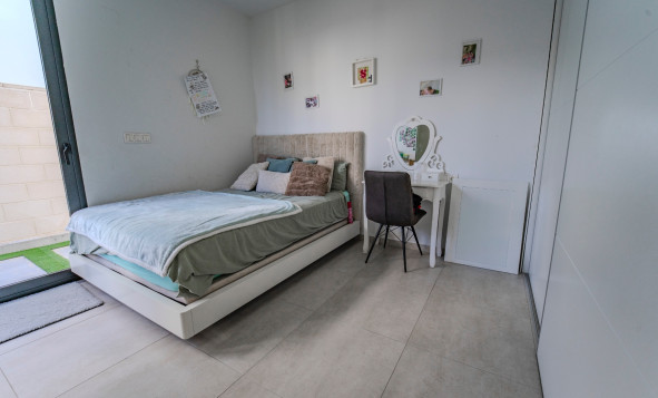 Herverkoop - 4. Halfvrijstaande villa - Benijofar - Costa Blanca Zuid