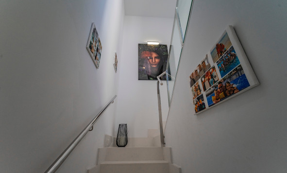 Herverkoop - 4. Halfvrijstaande villa - Benijofar - Costa Blanca Zuid