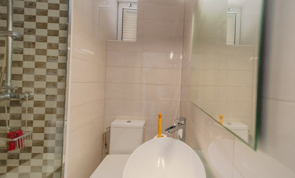 Herverkoop - 1. Appartement / flat - Torrevieja - Costa Blanca Zuid