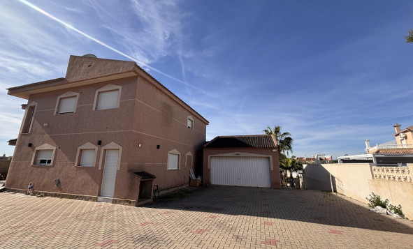 Herverkoop - 3. Halfvrijstaand huis - Benijofar - Costa Blanca Zuid