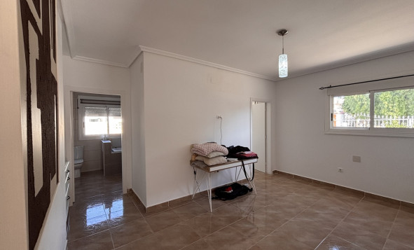 Herverkoop - 3. Halfvrijstaand huis - Benijofar - Costa Blanca Zuid