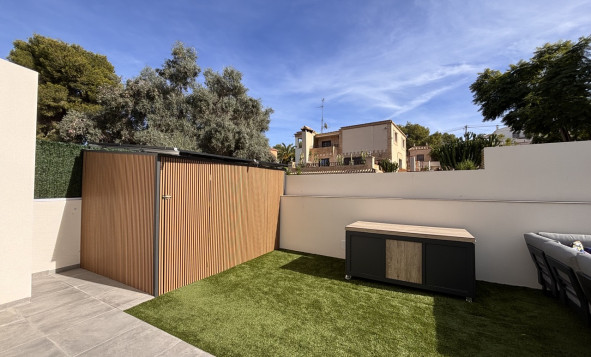 Herverkoop - 3. Halfvrijstaand huis - Villamartin - Costa Blanca Zuid