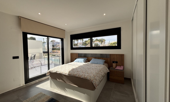 Herverkoop - 3. Halfvrijstaand huis - Villamartin - Costa Blanca Zuid