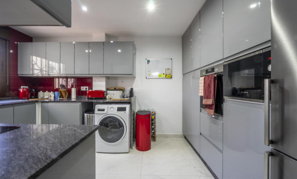 Herverkoop - 2. Town house / tussenwoning - San Cayetano  - Costa Calida