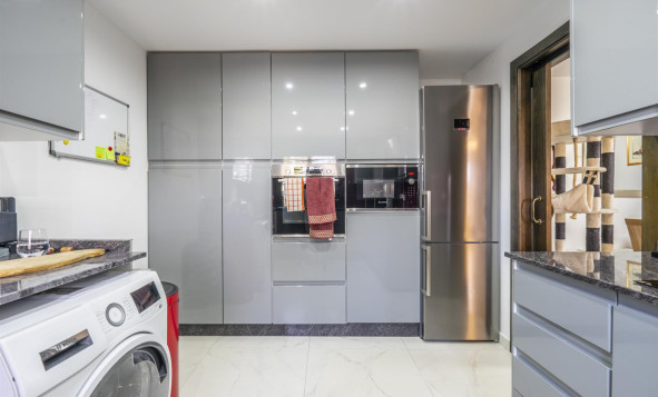 Herverkoop - 2. Town house / tussenwoning - San Cayetano  - Costa Calida