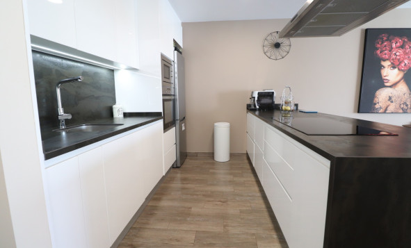 Herverkoop - 4. Halfvrijstaande villa - Daya Vieja - Costa Blanca Zuid