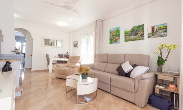 Herverkoop - 4. Halfvrijstaande villa - La Zenia - Costa Blanca Zuid