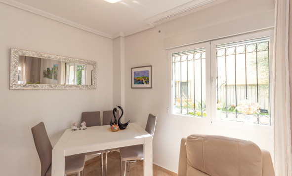 Herverkoop - 4. Halfvrijstaande villa - La Zenia - Costa Blanca Zuid