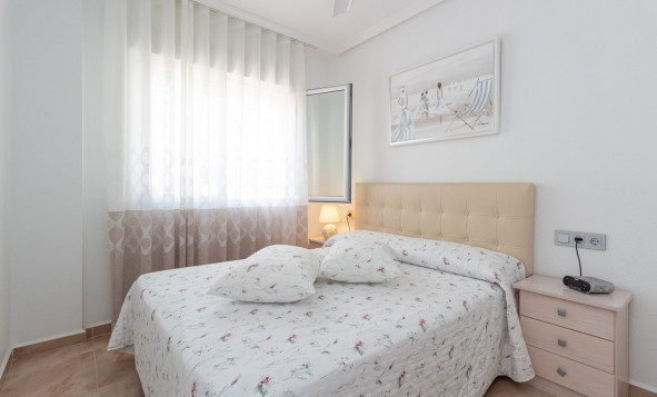 Herverkoop - 4. Halfvrijstaande villa - La Zenia - Costa Blanca Zuid