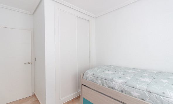 Herverkoop - 4. Halfvrijstaande villa - La Zenia - Costa Blanca Zuid