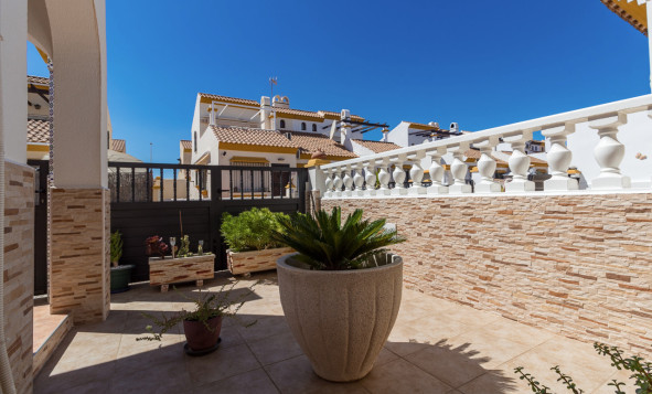 Herverkoop - 4. Halfvrijstaande villa - La Zenia - Costa Blanca Zuid