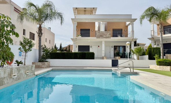 Herverkoop - 2. Town house / tussenwoning - Ciudad Quesada - Costa Blanca Zuid