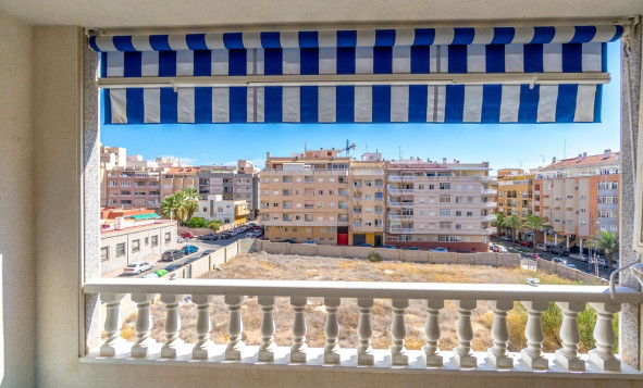 Herverkoop - 1. Appartement / flat - Torrevieja - Costa Blanca Zuid
